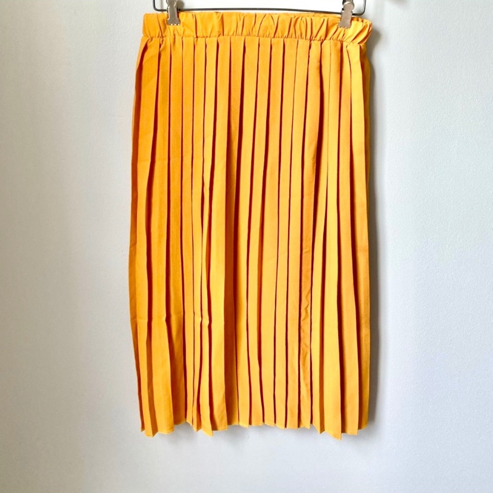 Mustard Midi Skirt - Picture 3 of 7